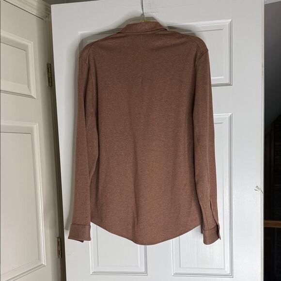 lululemon athletica Brown Casual Button Down Shirt. Small - Picture 3 of 3